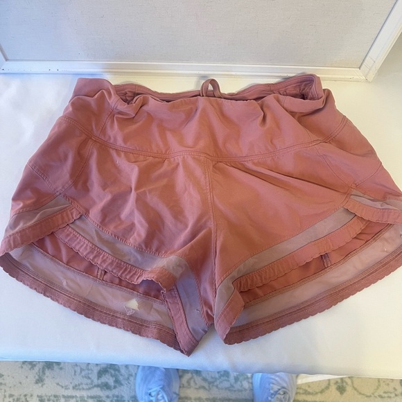 Vintage Lulu shorts with mesh and scallop hem - Picture 4 of 6